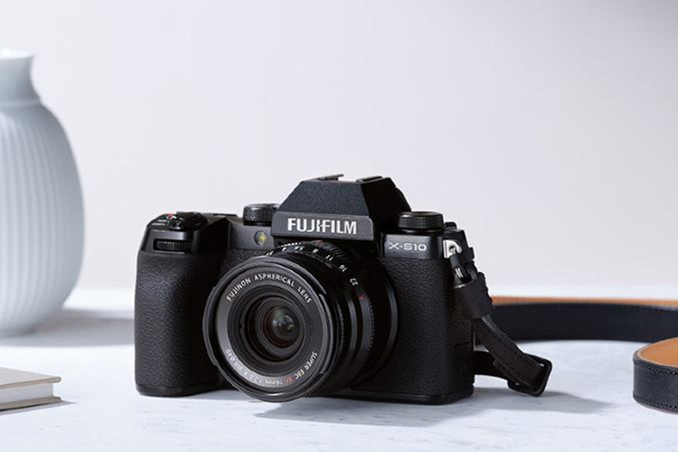 Tips on Buying the Best Mirrorless Camera for Your Photography Needs (Fujifilm)